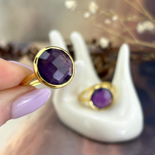 Amethyst Round Gold Ring