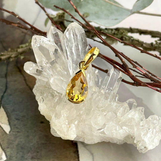 Citrine Teardrop Gold Pendant