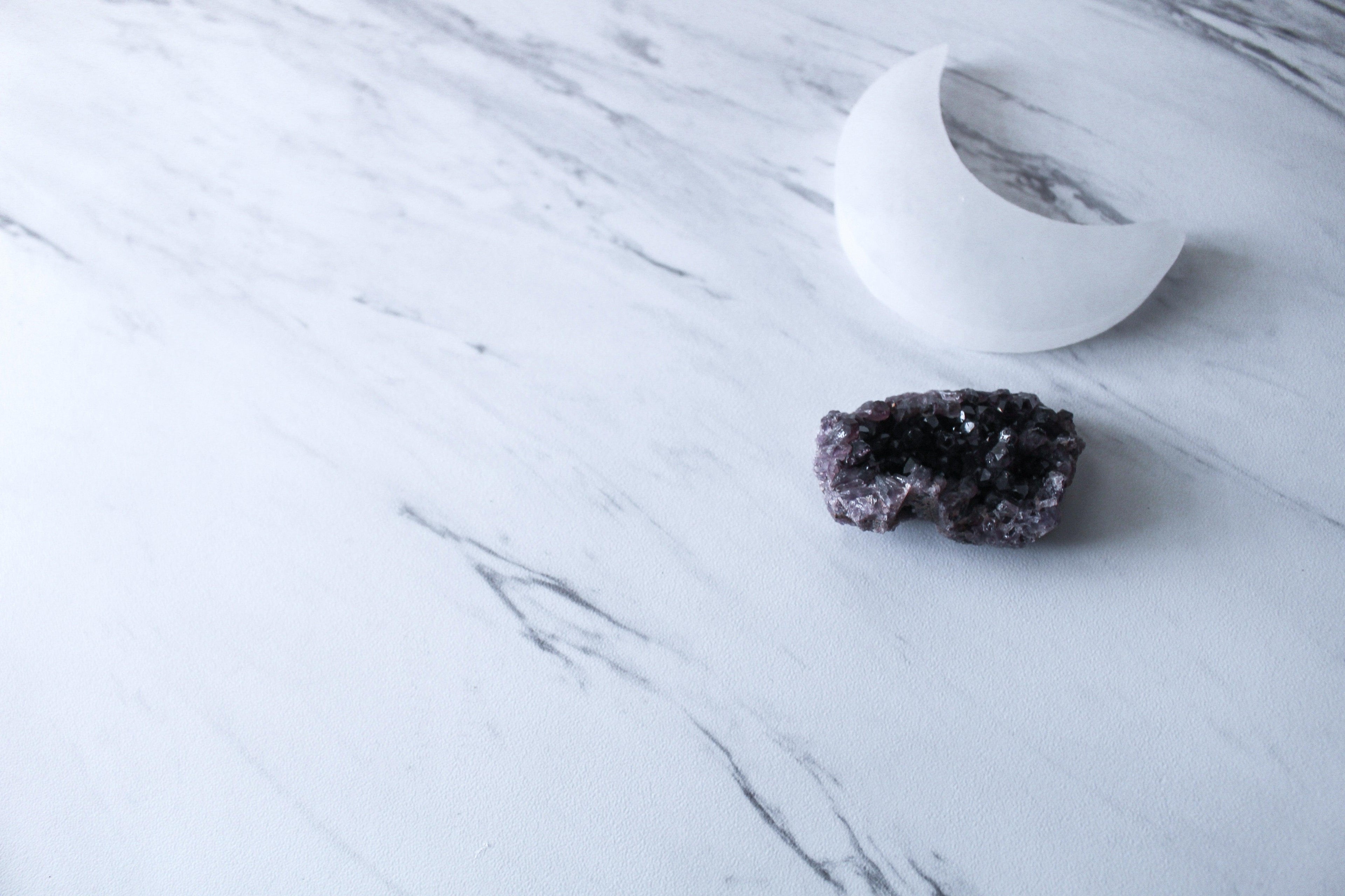 The 5 Best Crystals For Winter