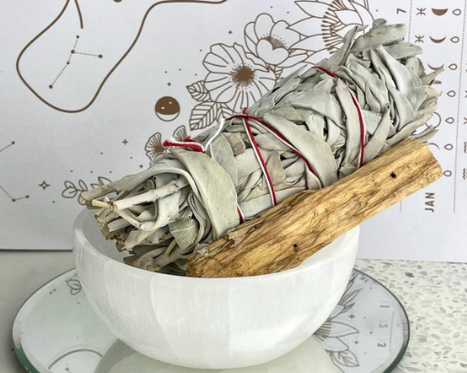 How to use white sage and palo santo
