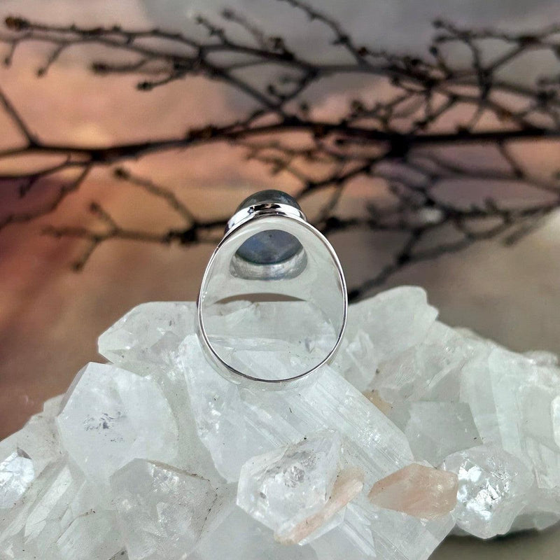 Modern Labradorite Ring