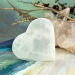 Selenite Heart Charging Plate