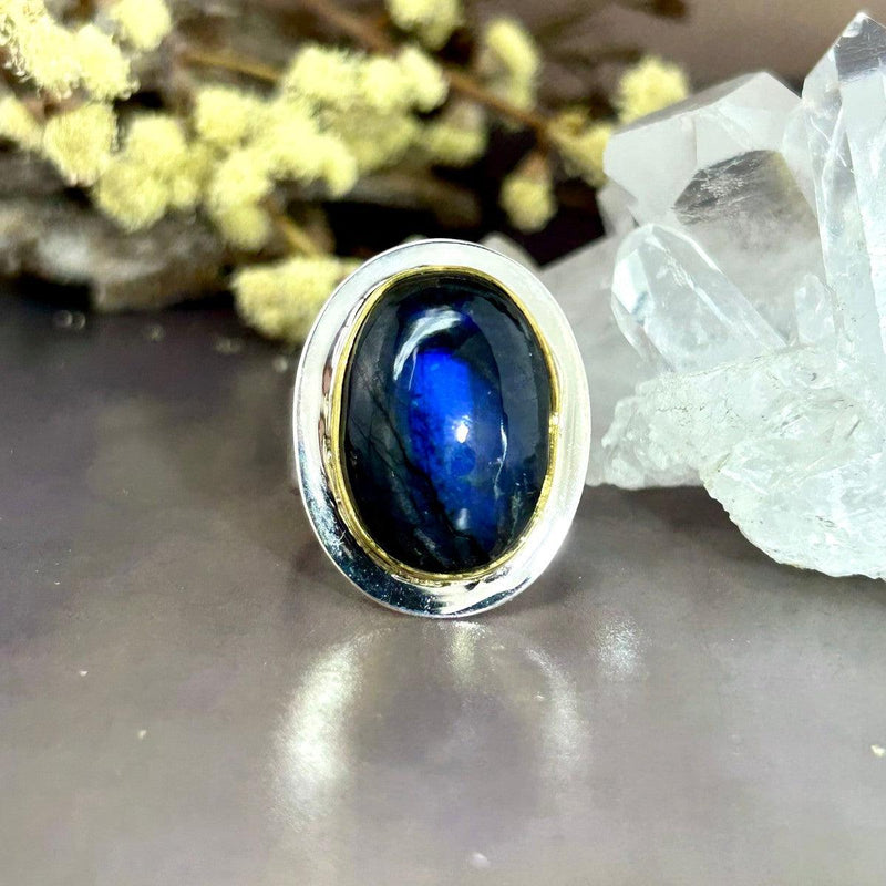 Labradorite Oval Brass Rim Ring