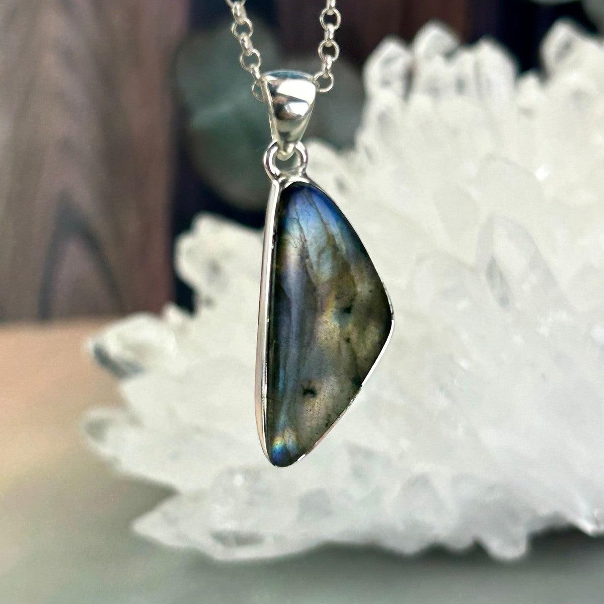 Labradorite Right Angle Pendant