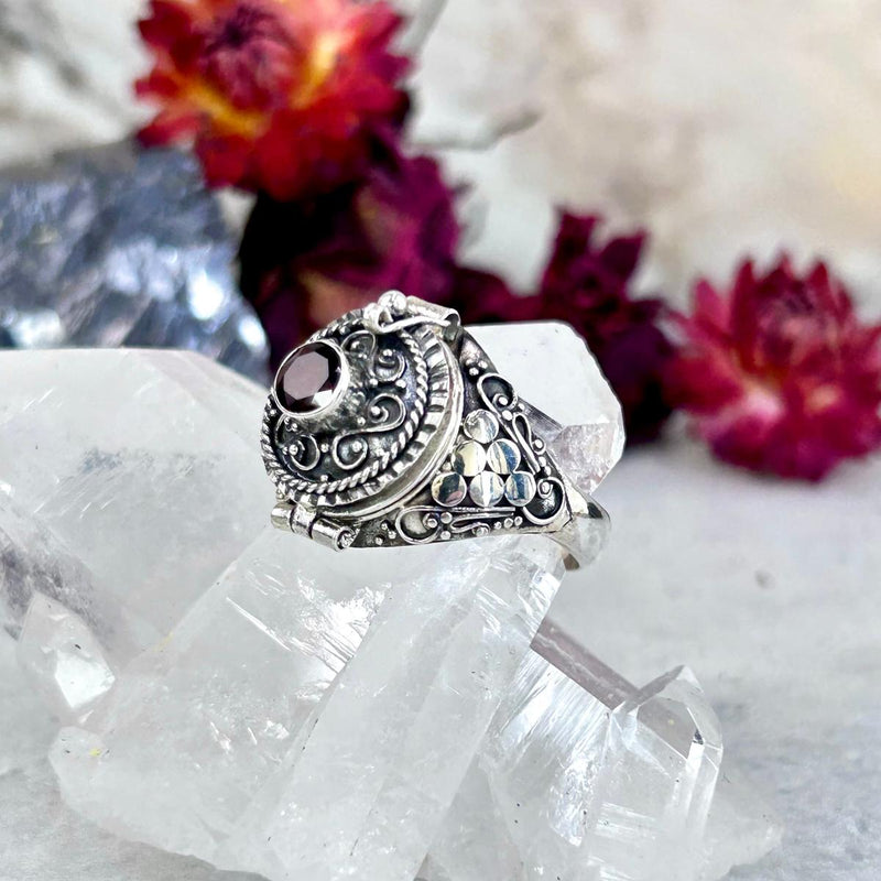 Gemstone Pill Box Ring