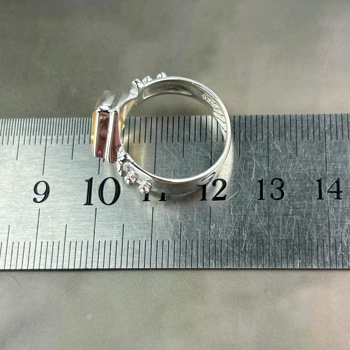 Modern Italian Design Ring