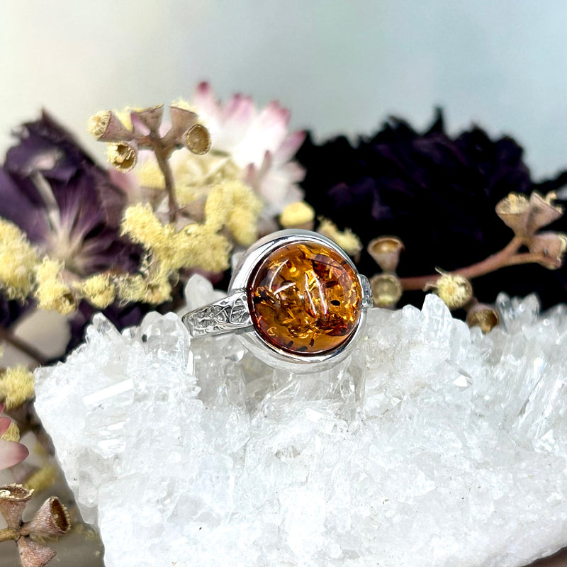 Baltic Cognac Amber Round Etched Ring