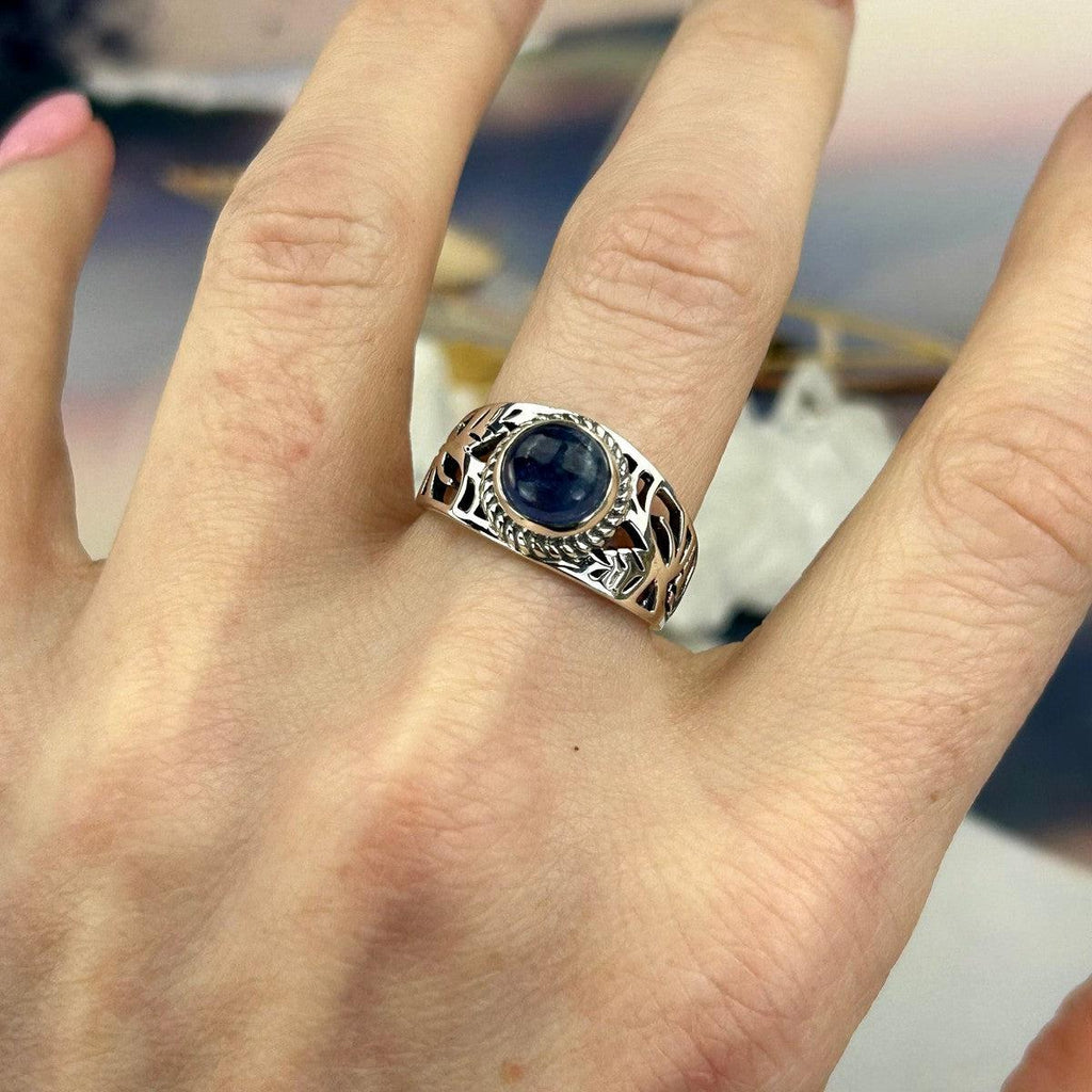 Unique Tanzanite Ring