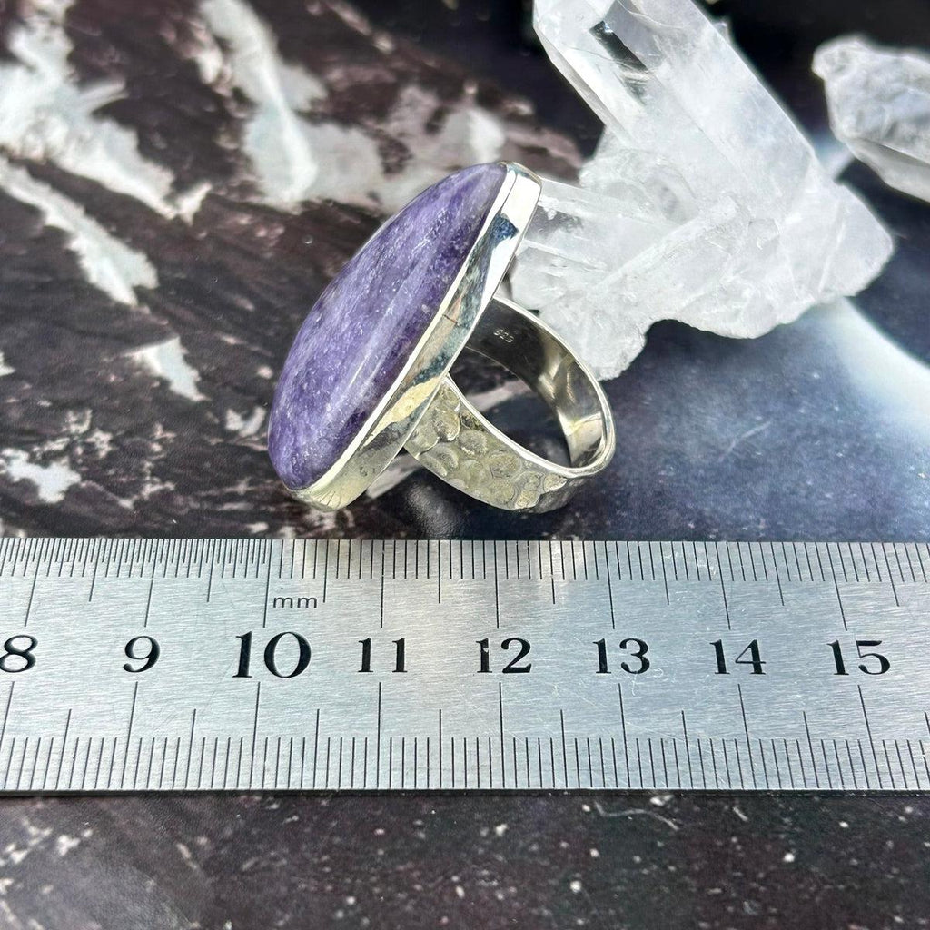 Women's Large Feature Ring