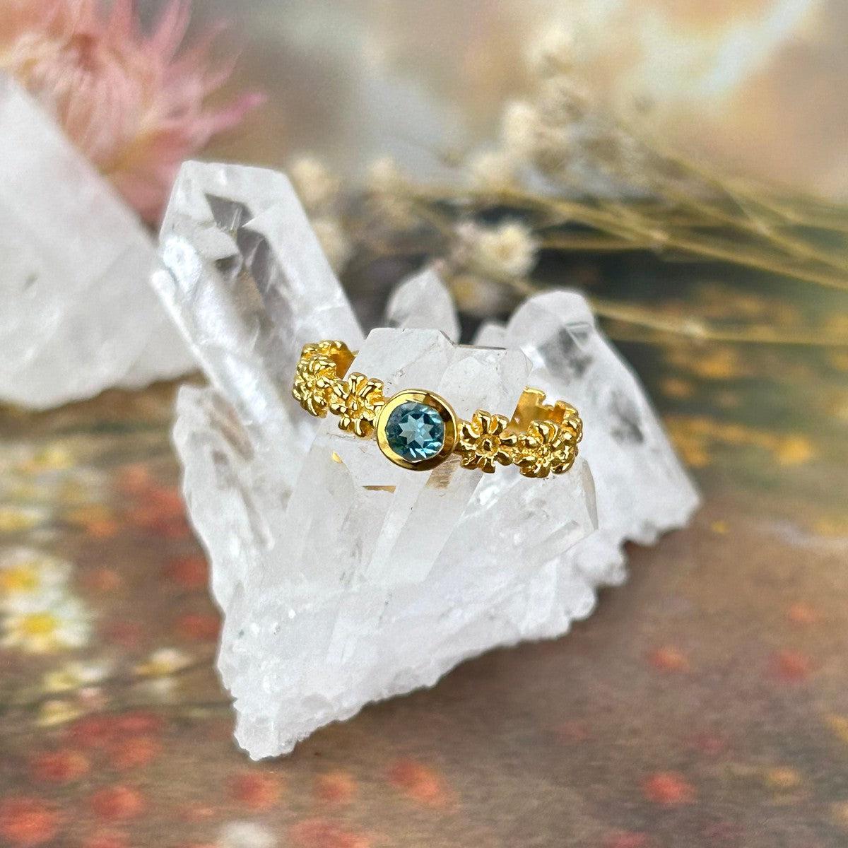 Garden Design Crystal Ring