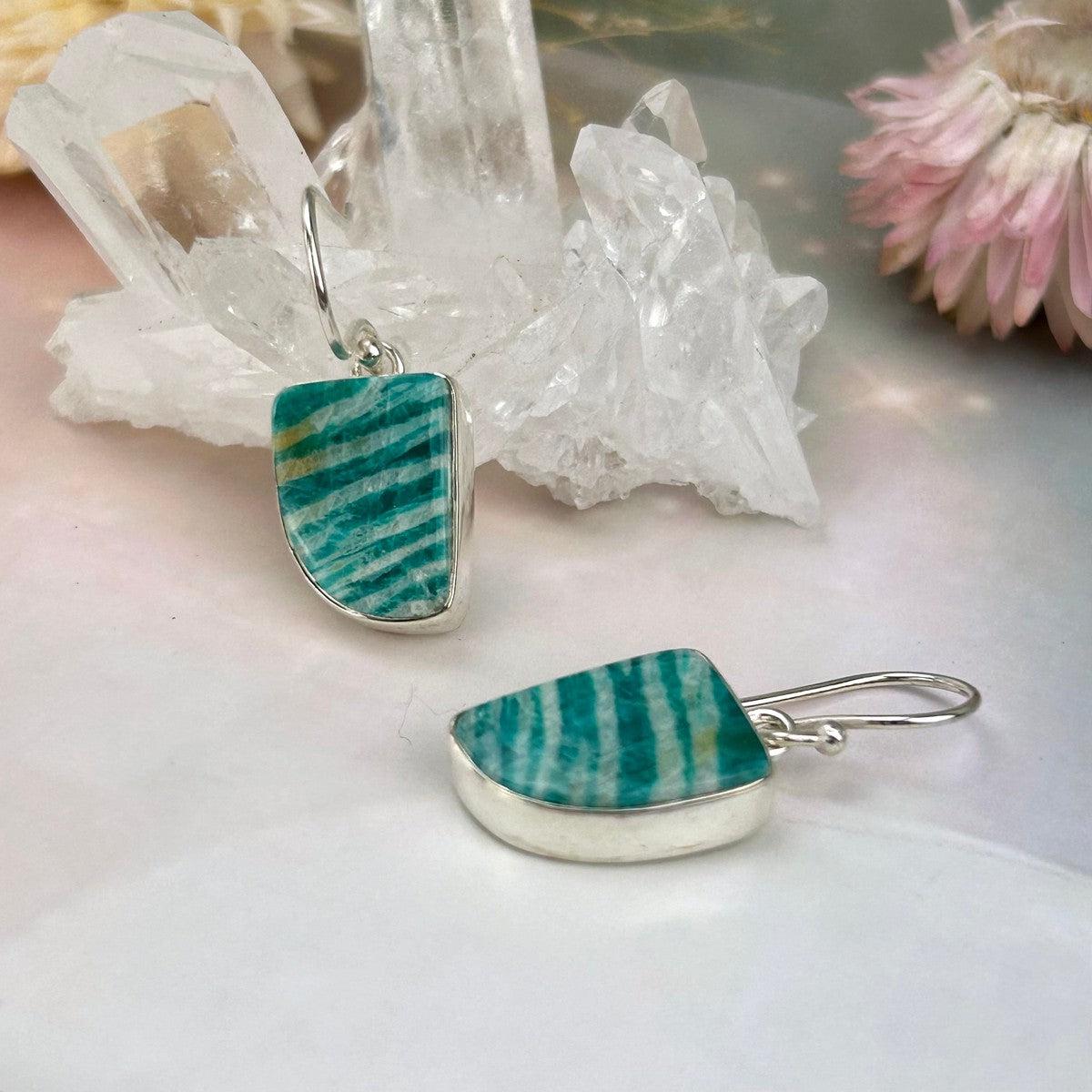 Unique Pattern Stone Earrings