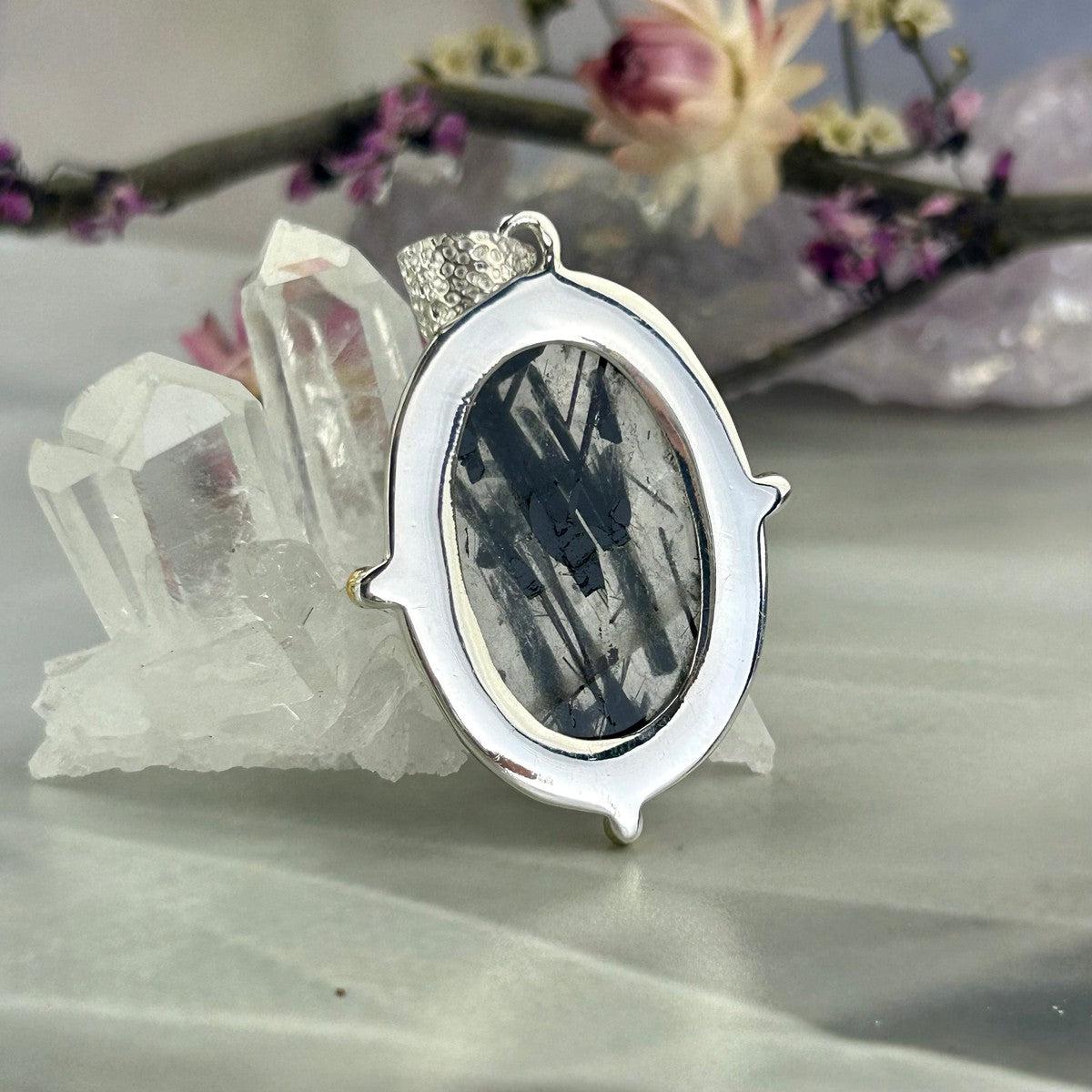 Fancy Setting Crystal Pendant
