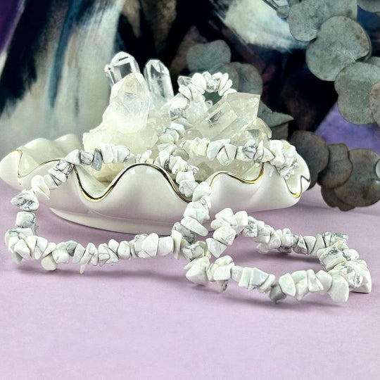 Howlite Chip Bead Crystal Bracelet