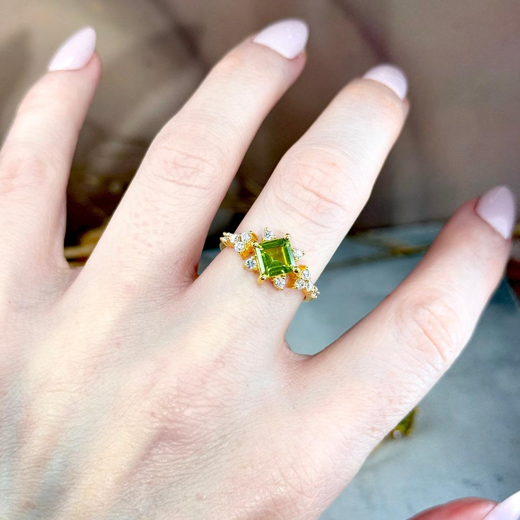 Peridot And Cubic Zirconia Jewellery