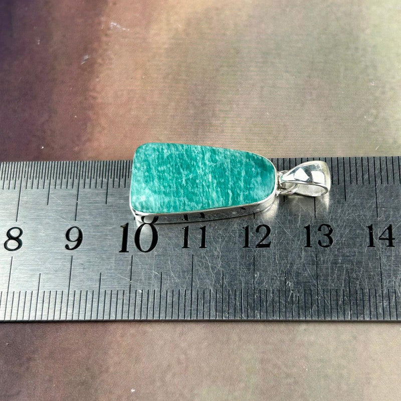 Unisex Green Crystal Pendant