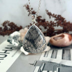 Quartz With Rutile Inclusions