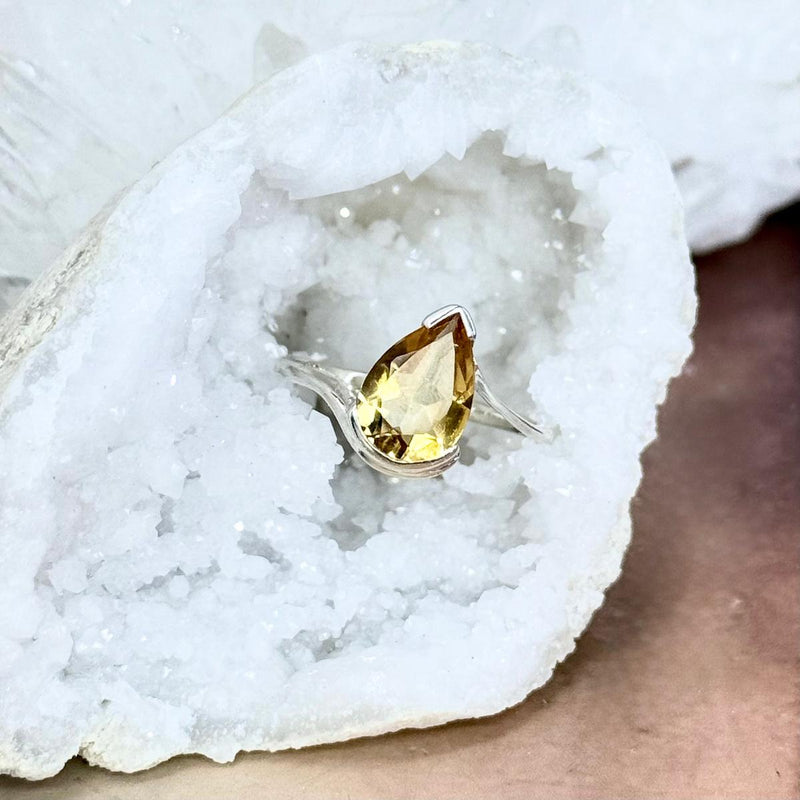 Assorted Gemstone Teardrop Cut Wave Ring