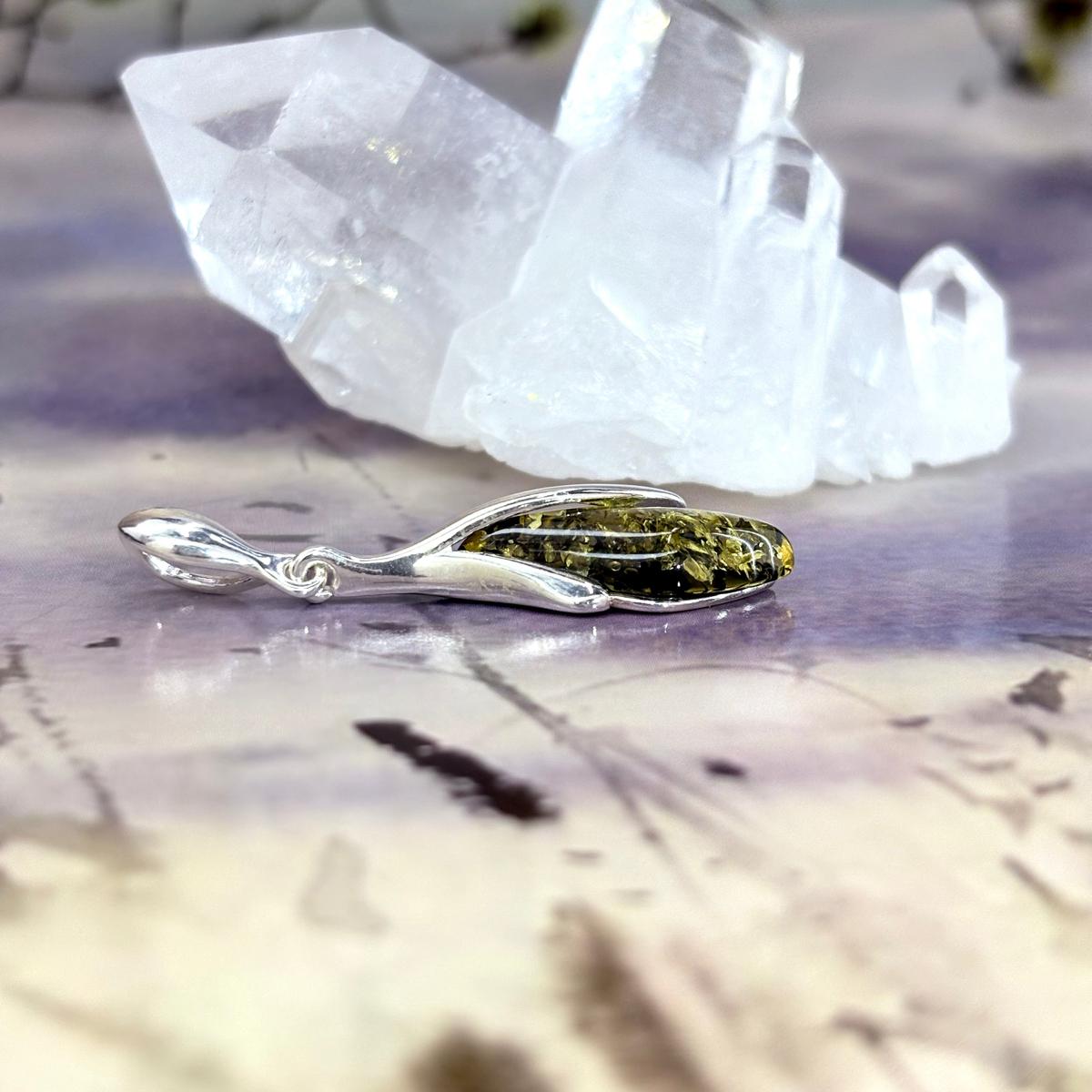Women's Amber Pendant