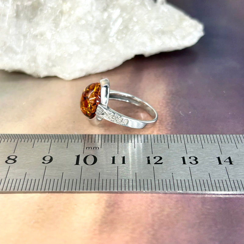 Baltic Cognac Amber Round Etched Ring