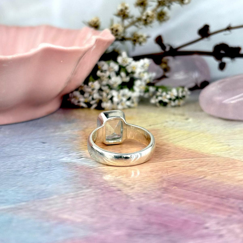 Classic Design Aquamarine Ring