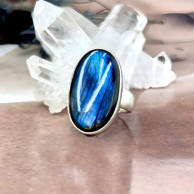 High Flash Labradorite Ring