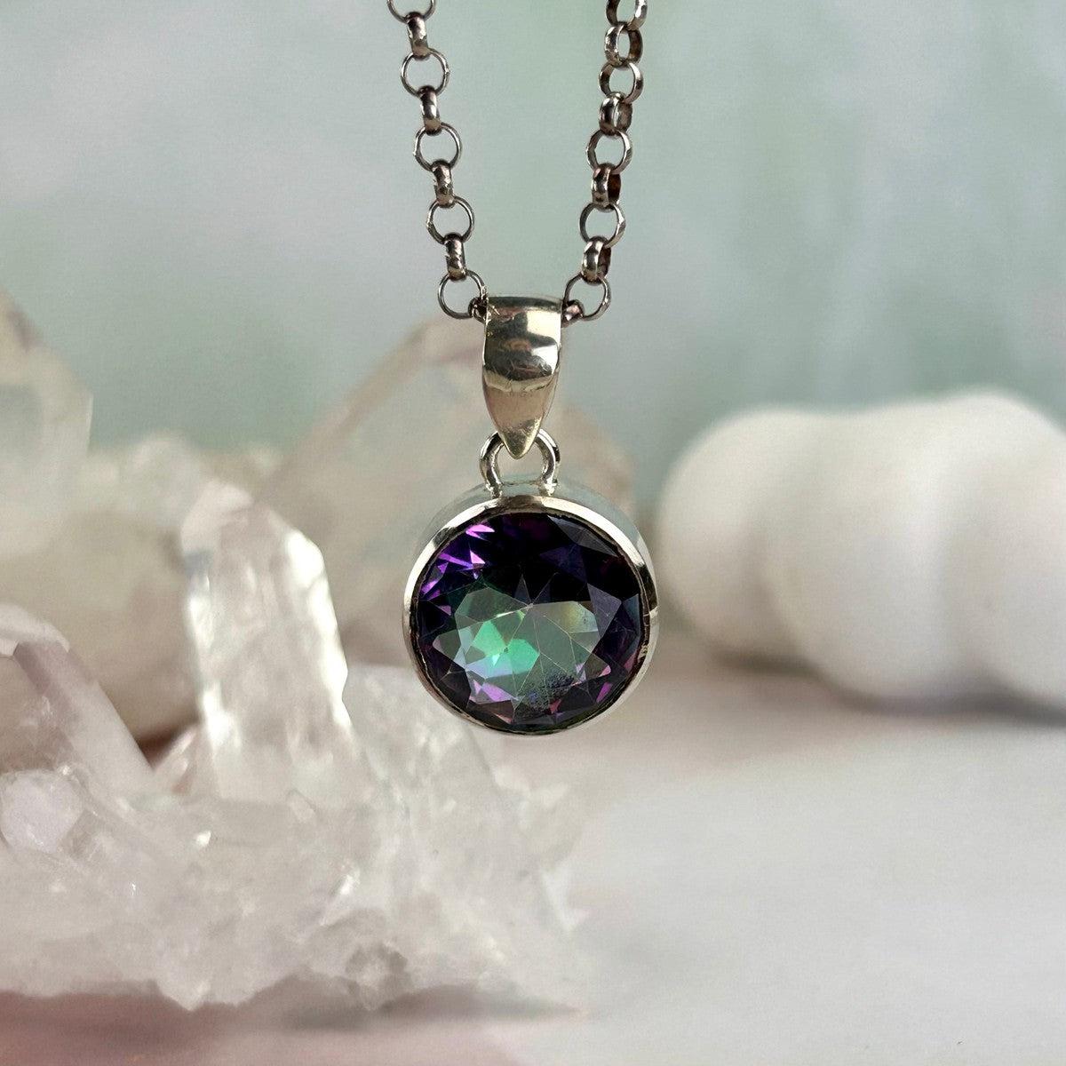 Brilliant Cut Crystal Pendant
