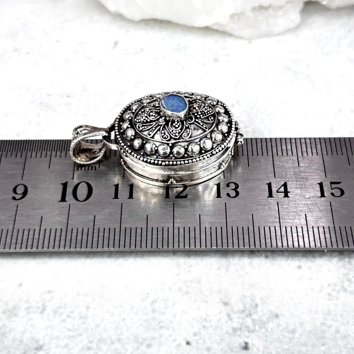Storage Pendant