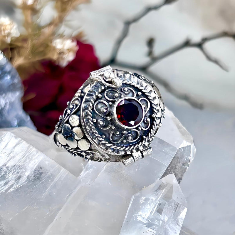 Large Size Locket Ring