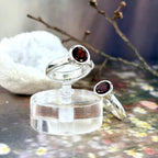 Classic Garnet Ring