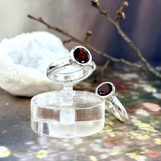 Garnet Brilliant Cut Ring