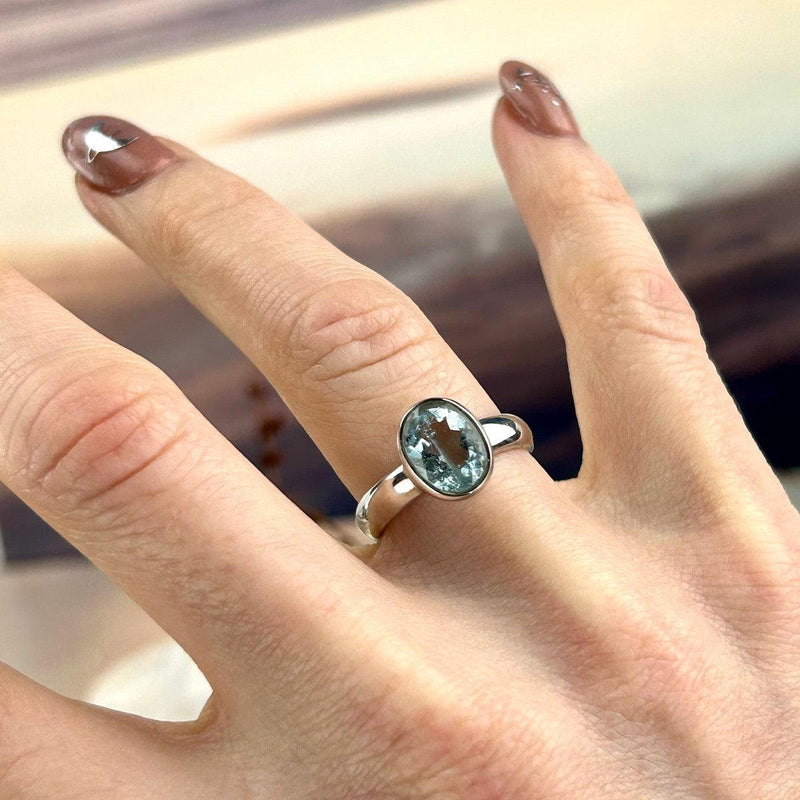Women's Small Size Aquamarine Ring