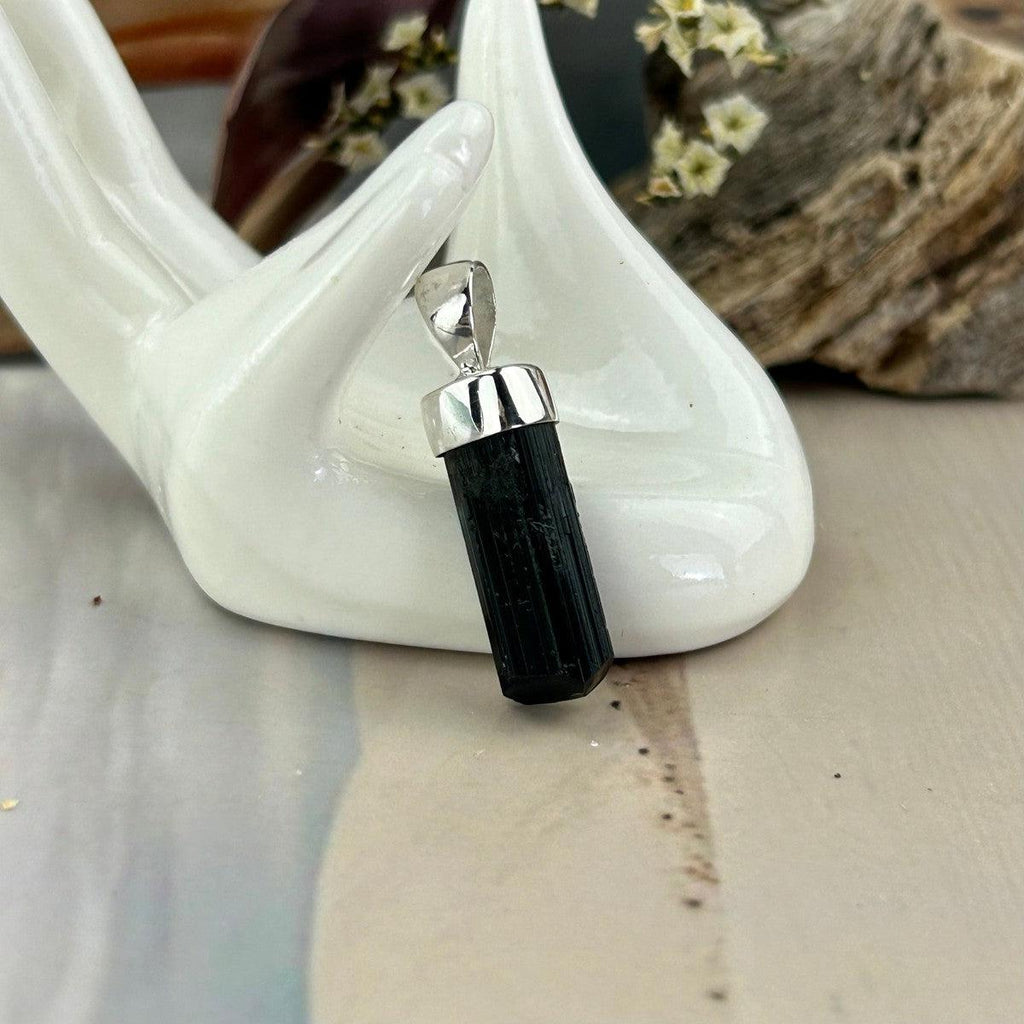 Grounding Crystal Pendant