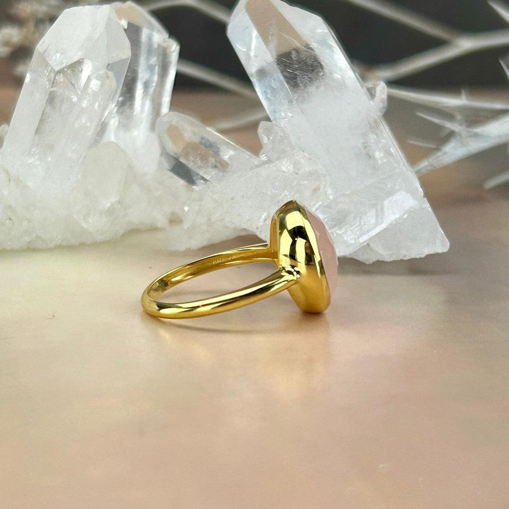 Round Rose Quartz Ring