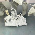 Swirl Band Design Gemstone Ring