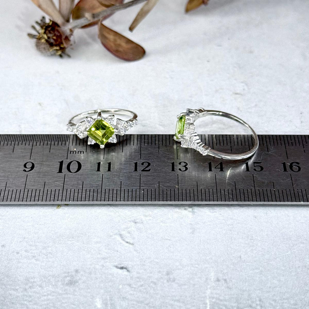 Peridot And Cubic Zirconia 