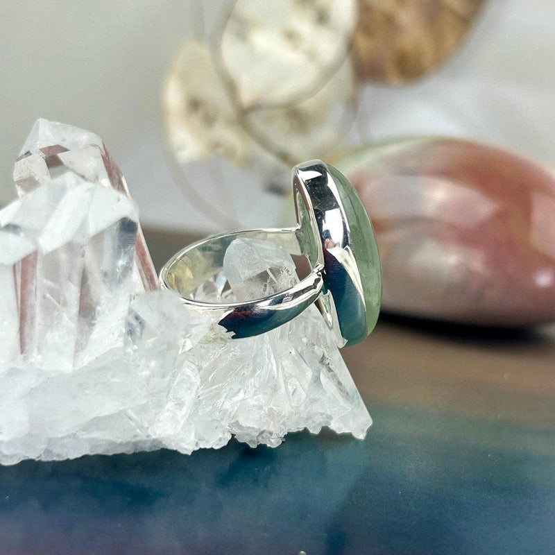 Classic Polished Aquamarine Ring