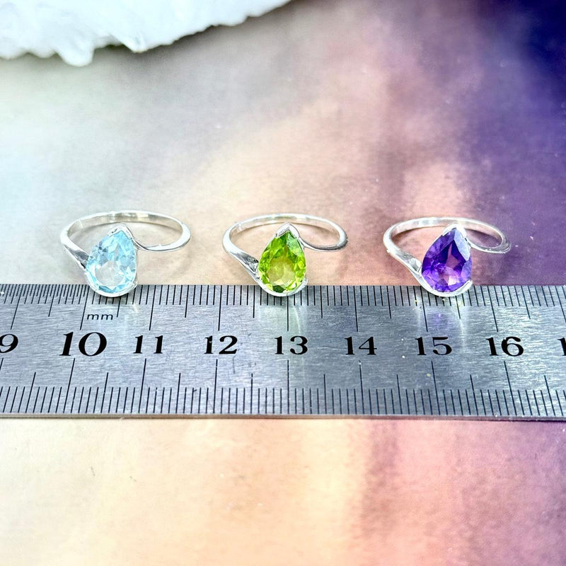 Assorted Gemstone Teardrop Cut Wave Ring