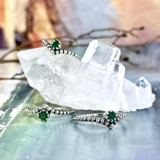 Emerald Brilliant Cut V Ring