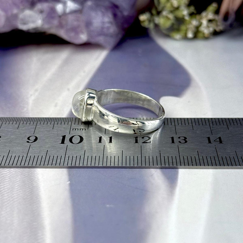 Size S Moonstone Ring