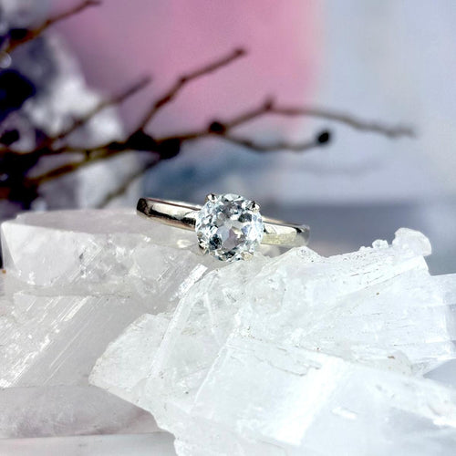 Round Cut Aquamarine Ring