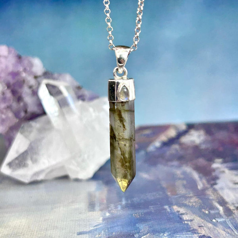 Labradorite Stone Pendant