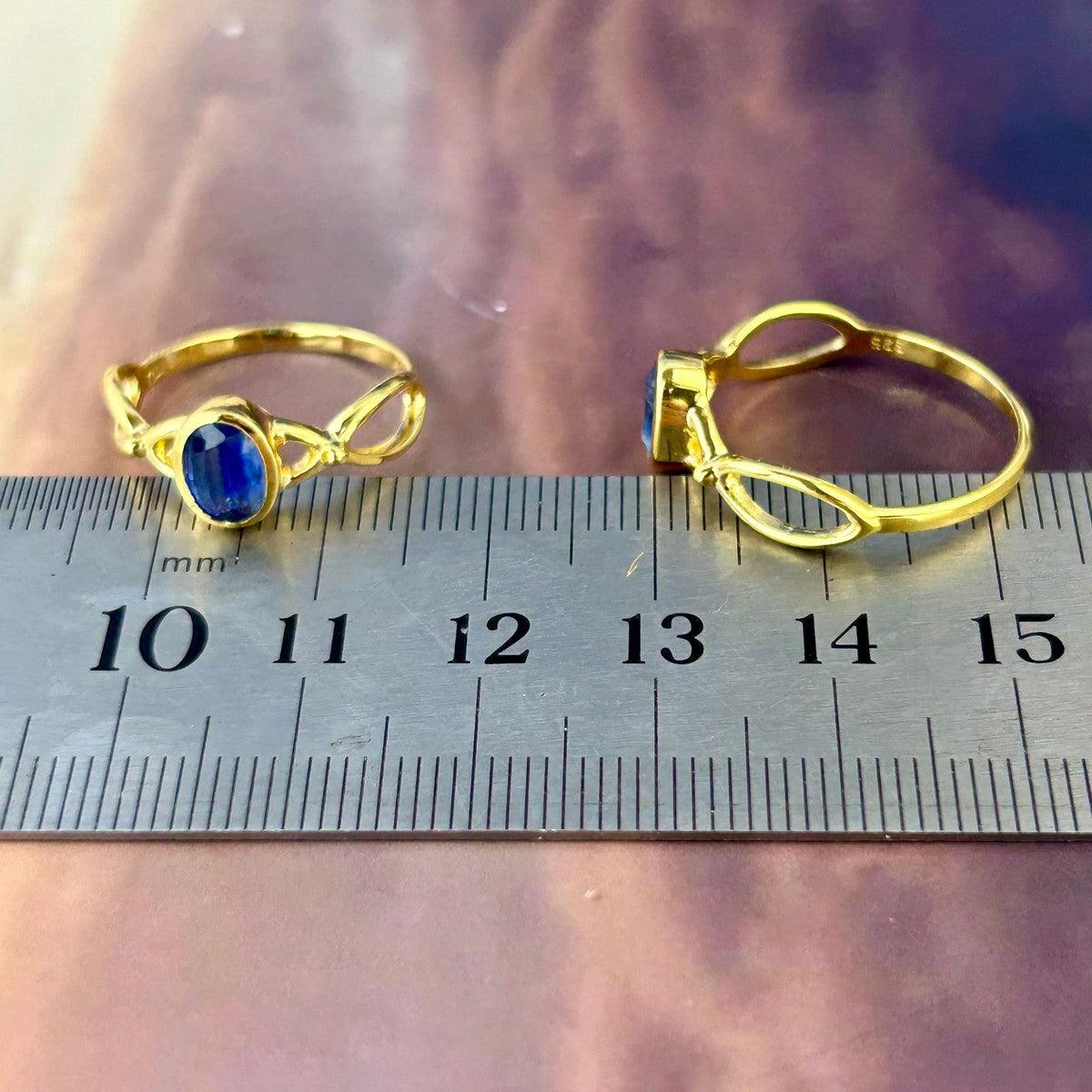 Classic Women's Gemstone Ring