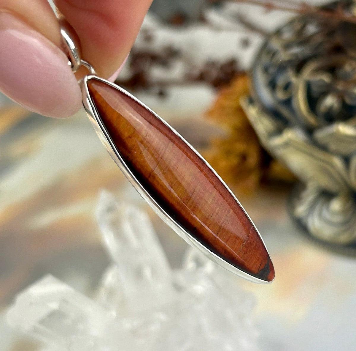 Dainty Tiger's Eye Pendant