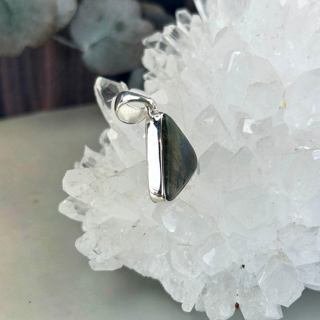 Rainbow Labradorite Pendant