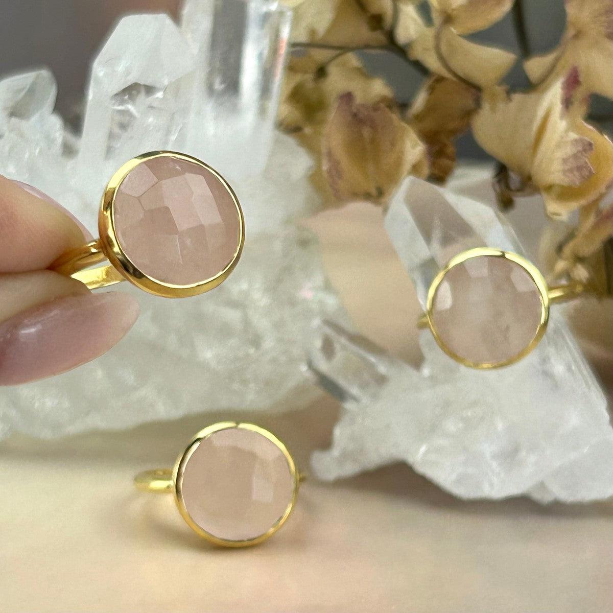 Rose Quartz In Yellow Gold