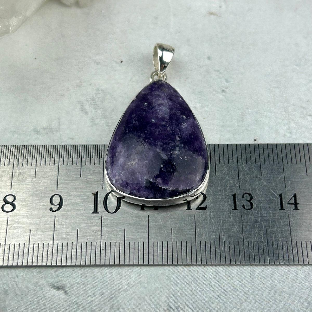 Crystal To Give Friends