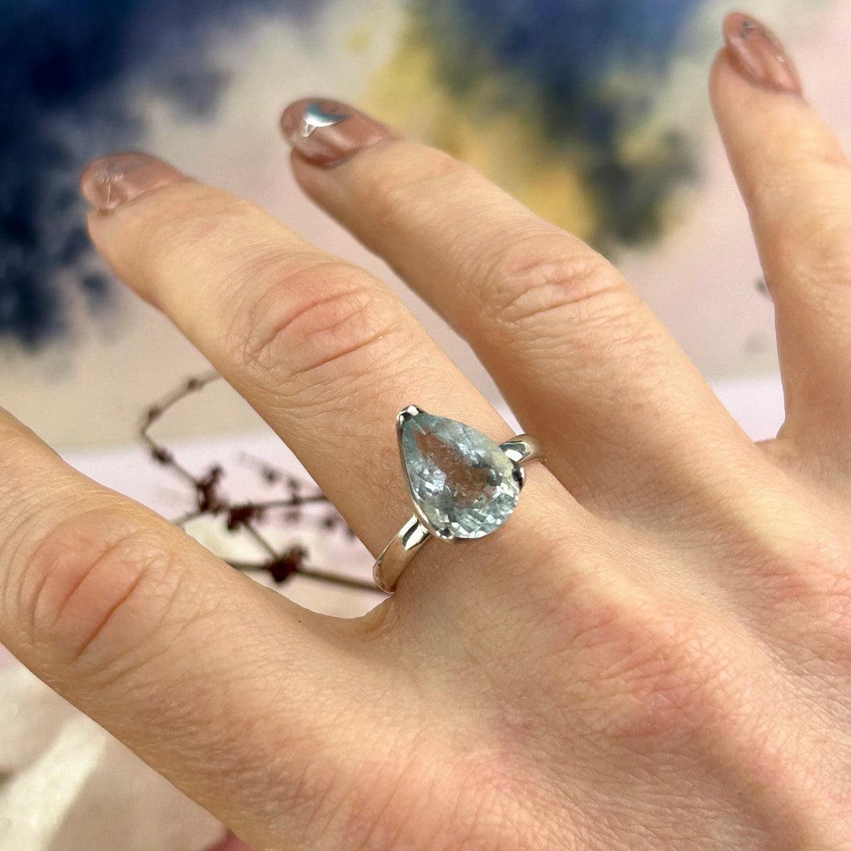 Aquamarine Gemstone Ring