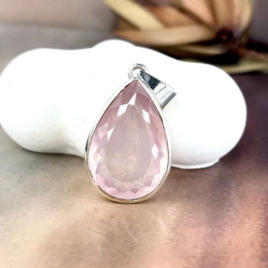 Rose Quartz Teardrop Cut Pendant