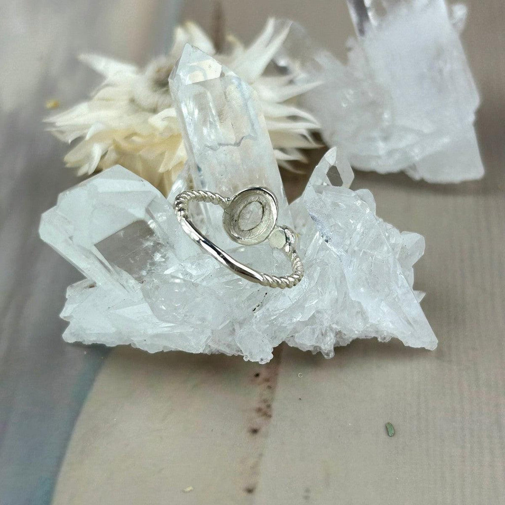 Sterling Silver Band Moonstone Ring