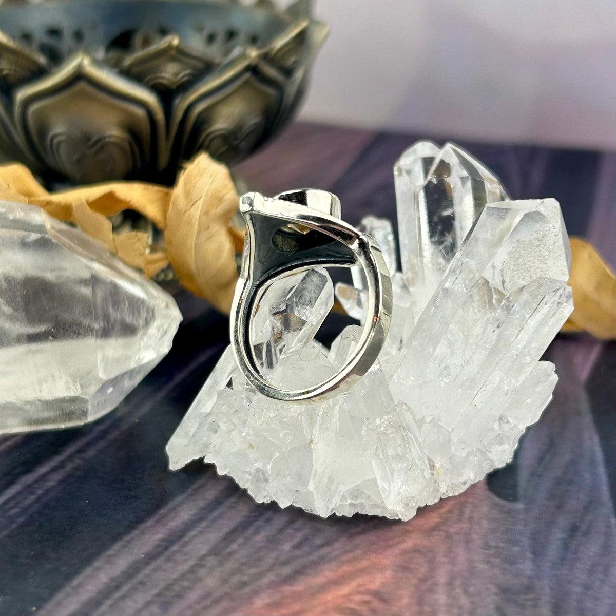 Victorian Design Gemstone Ring